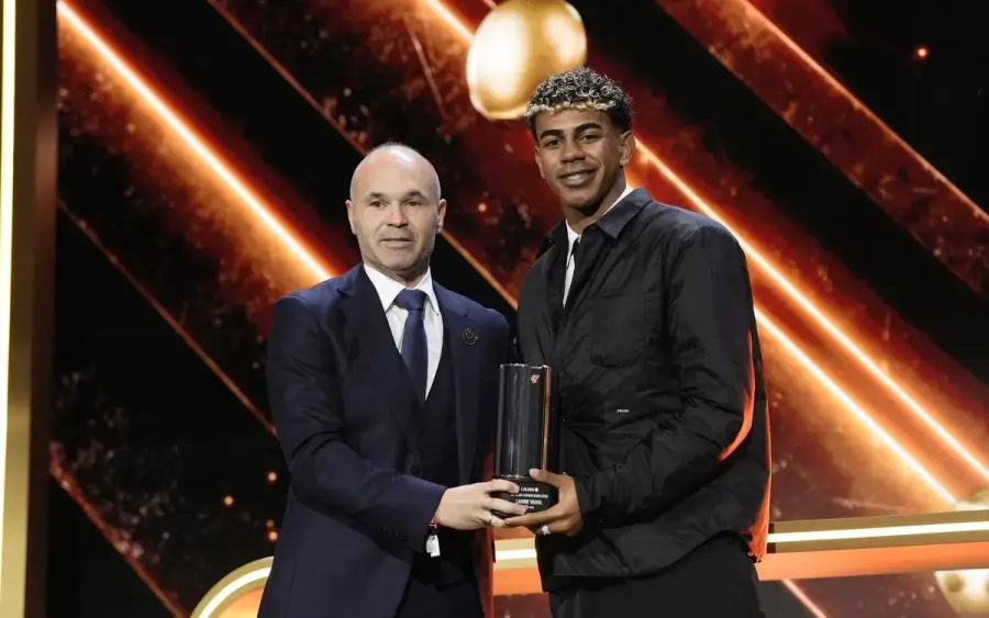 Globe Soccer Awards - ბარსელონელებს 8 ჯილდო შეხვდათ Globe Soccer Awards - ბარსელონელებს 8 ჯილდო შეხვდათ