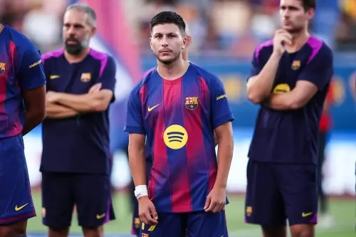 როდის დაარეგისტრირებს ბარსელონა შჩესნისა და ბარდჯის?