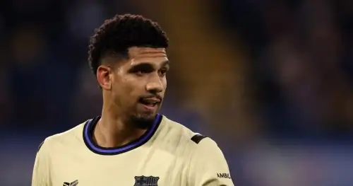 რონალდ არაუხომ, შესაძლოა, ბარსელონაში აღარ ითამაშოს [COPE]