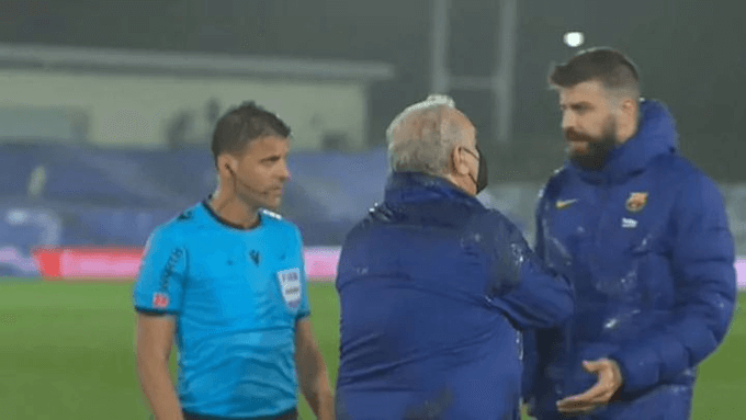 გაცხარებული ჟერარ პიკე და მიღებული ყვითელი ბარათი