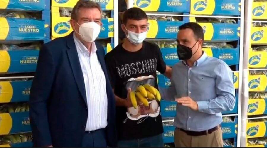 პედრი საქველმოქმედო ღონისძიებას დაესწრო