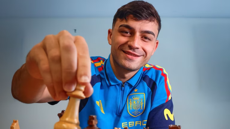 პედრი: ვოცნებობ, რომ ინიესტას მსგავსი გოლი გავიტანო