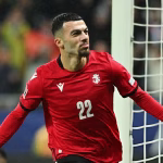 რა ხდება მიქაუტაძესა და ბარსელონას შორის